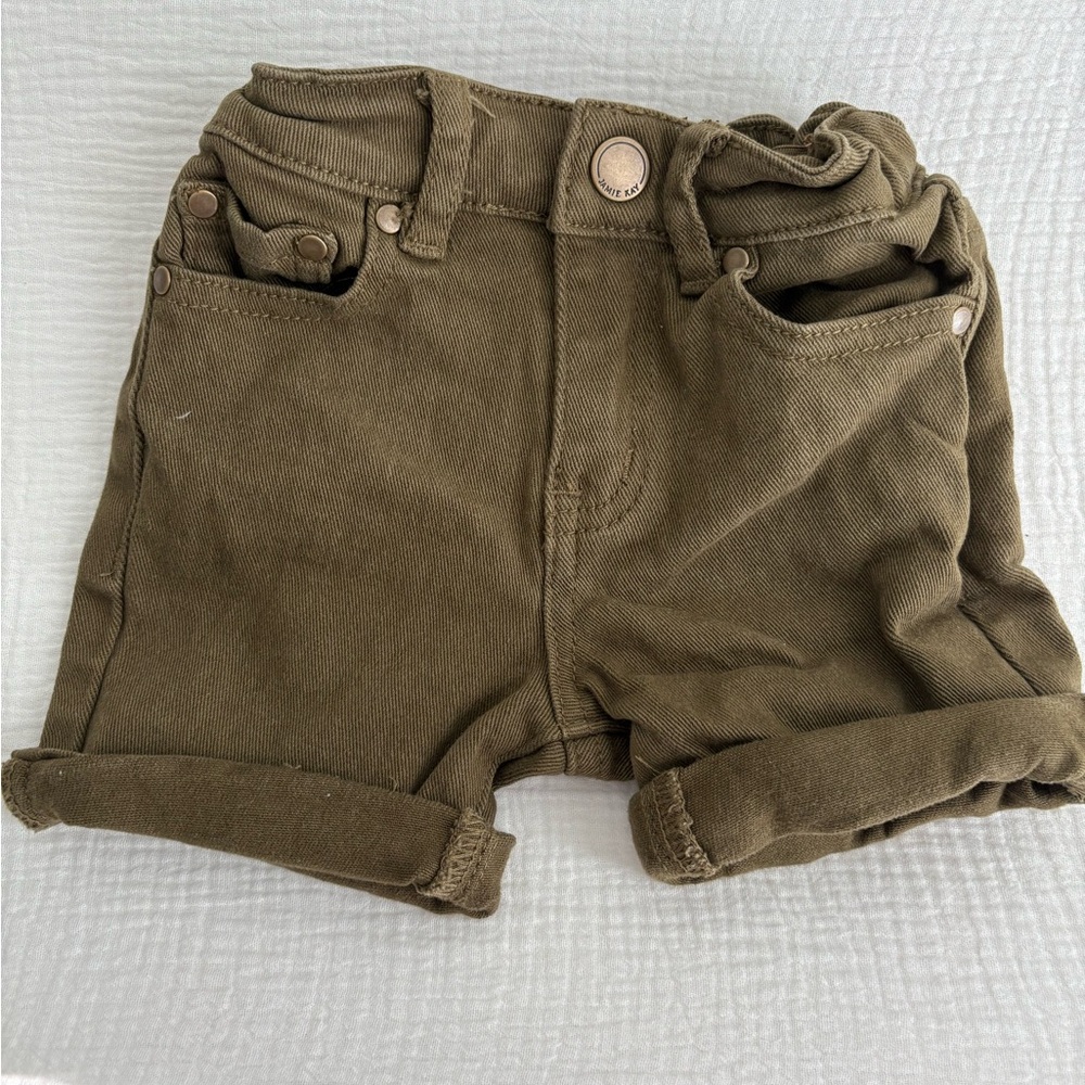 Jamie Kay Green Casual Shorts